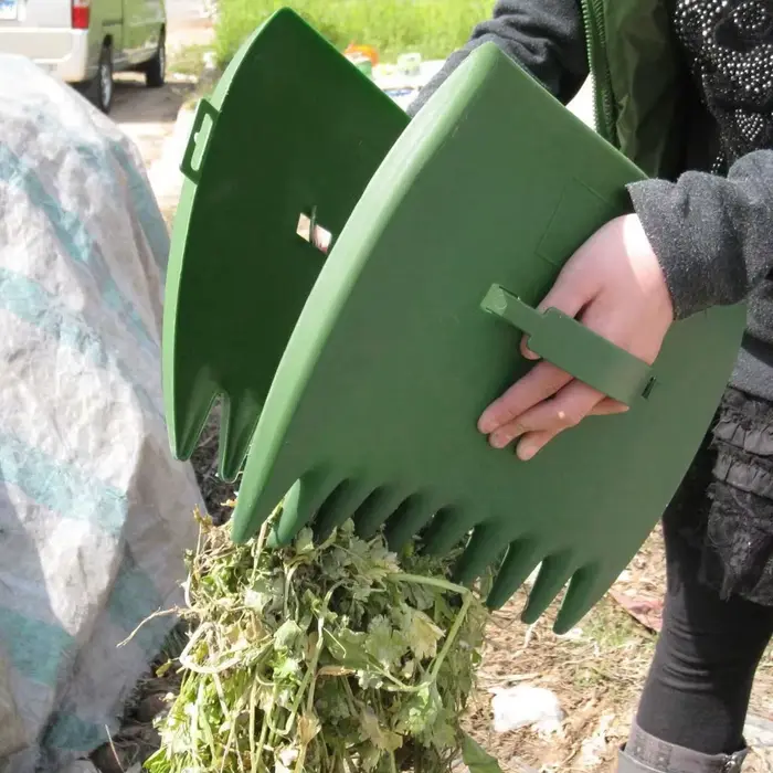 Cuillères à feuilles légères