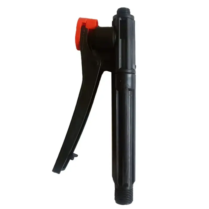 Pulvérisateur de jardin pour le traitement des parasites, poignée flexible, utilisation pour diverse