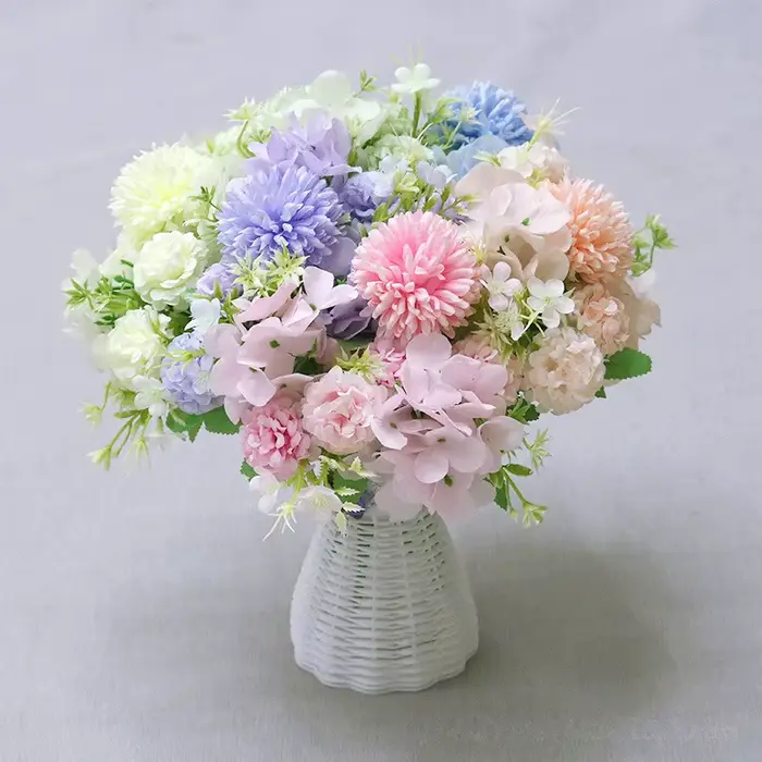Simulation d'hortensias colorés européens