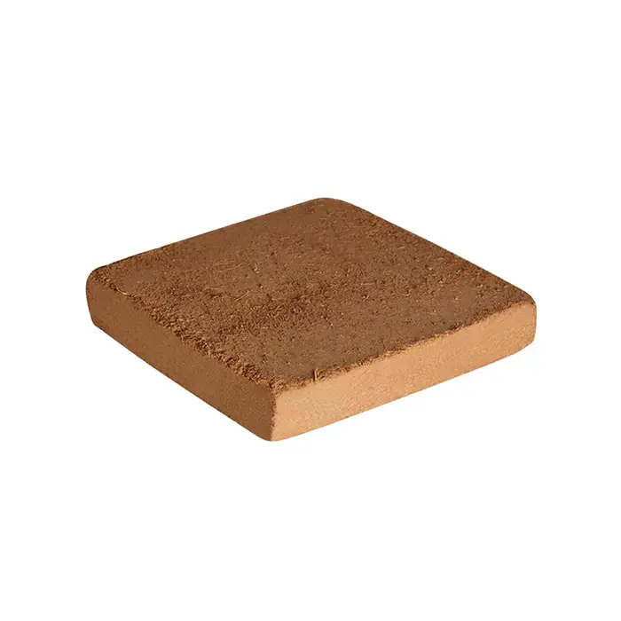 Brique de coco compressée pour potager