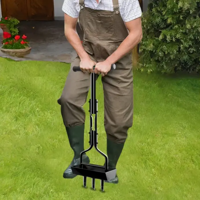 Aérateur de pelouse manuel