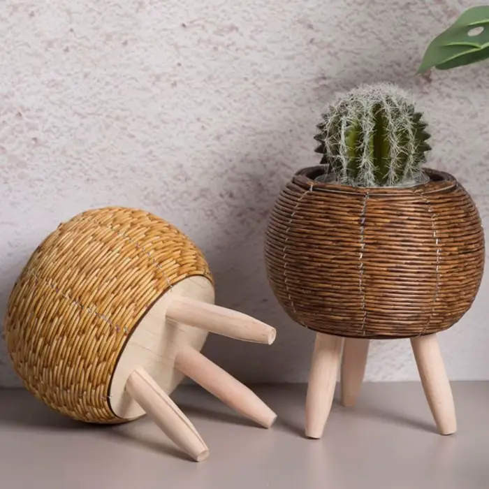 Pot de fleur tissé en rotin à la mode, jardinières de fleurs créatives avec pieds amovibles, support