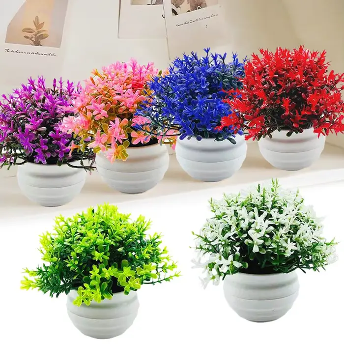 Plantes artificielles en pot