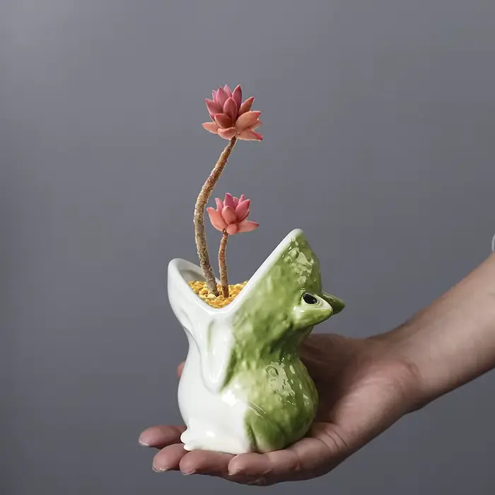 Pot de fleur en forme d'animal de dessin animé mignon