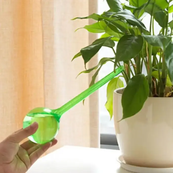 Distributeur d'eau automatique pour plantes, boule en plastique PVC, arrosoir intérieur et extérieur