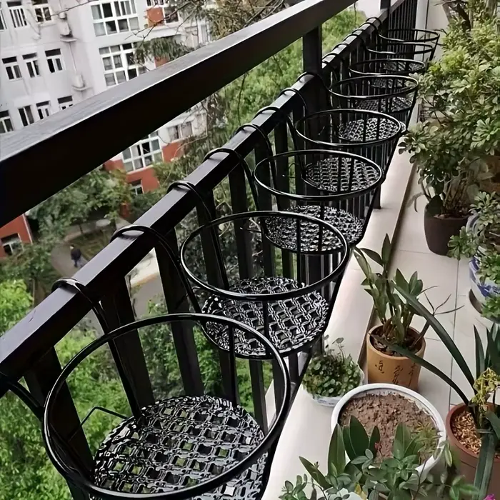 Support de pot de fleurs suspendu en métal avec crochets