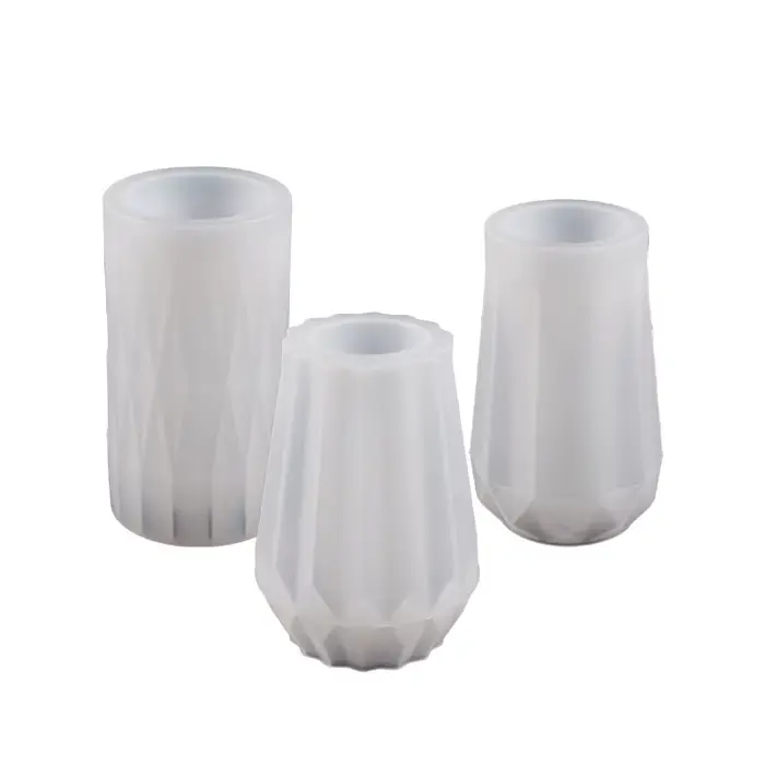 Moule en silicone pour vase en béton
