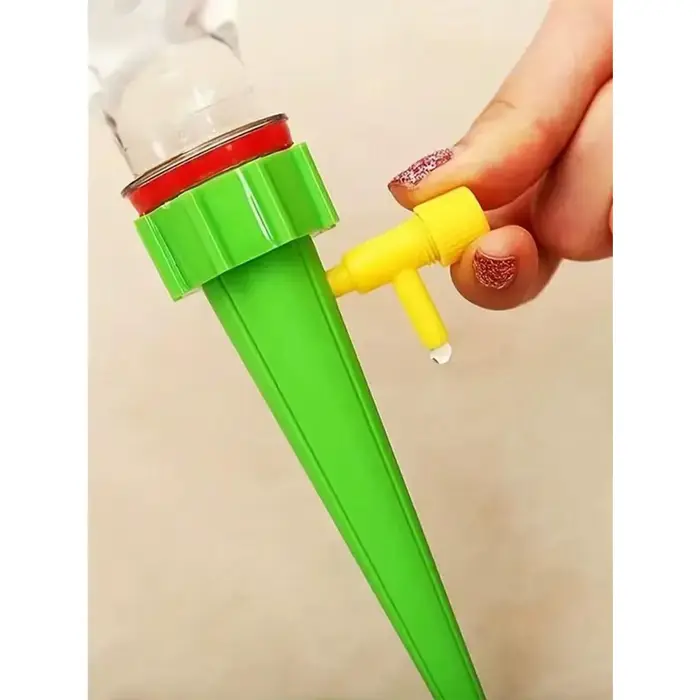 10 pièces de pics d'arrosage automatique pour plantes, dispositifs d'irrigation goutte à goutte auto