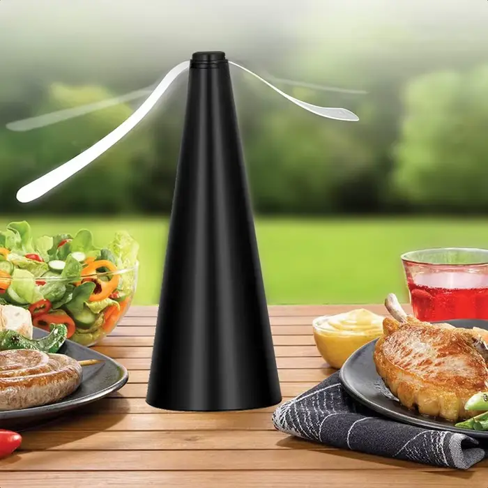 Les ventilateurs volants pour tables avec pales souples, alimentés par USB ou piles, soufflet et por
