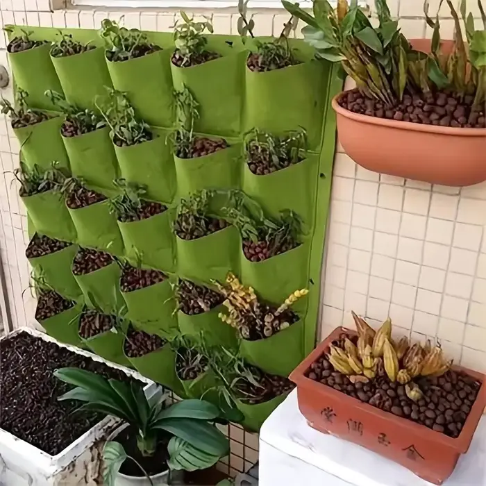 Sacs en feutre adaptés à la plantation de plantes, tenture murale verticale, verdissement du balcon,